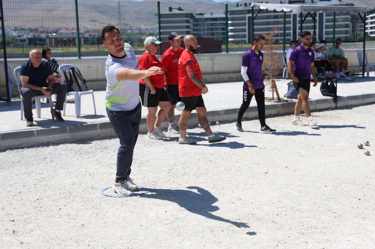Konya'da 3. Uluslararası Bocce Turnuvası başladı 3